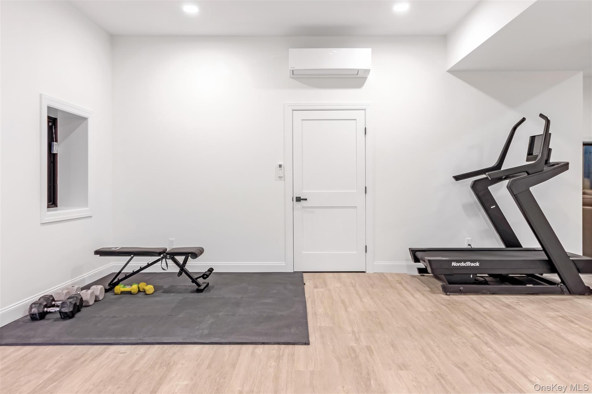 1745 Stars Road, East Marion, NY 11939