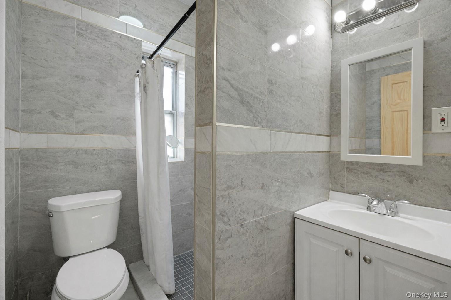 2335 Yates Avenue, Bronx, NY 10469