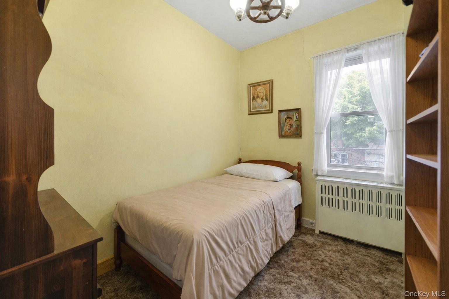 2335 Yates Avenue, Bronx, NY 10469