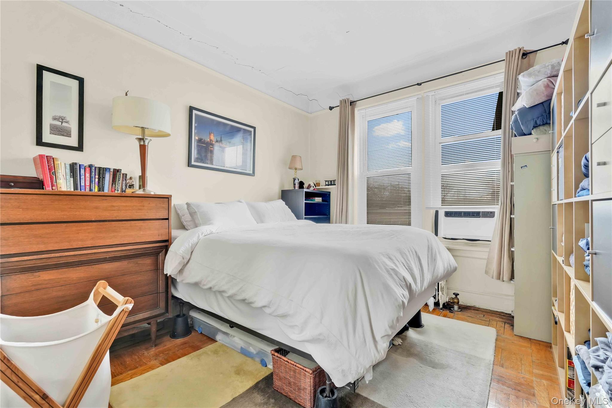 2334 28th Street, Astoria, NY 11105