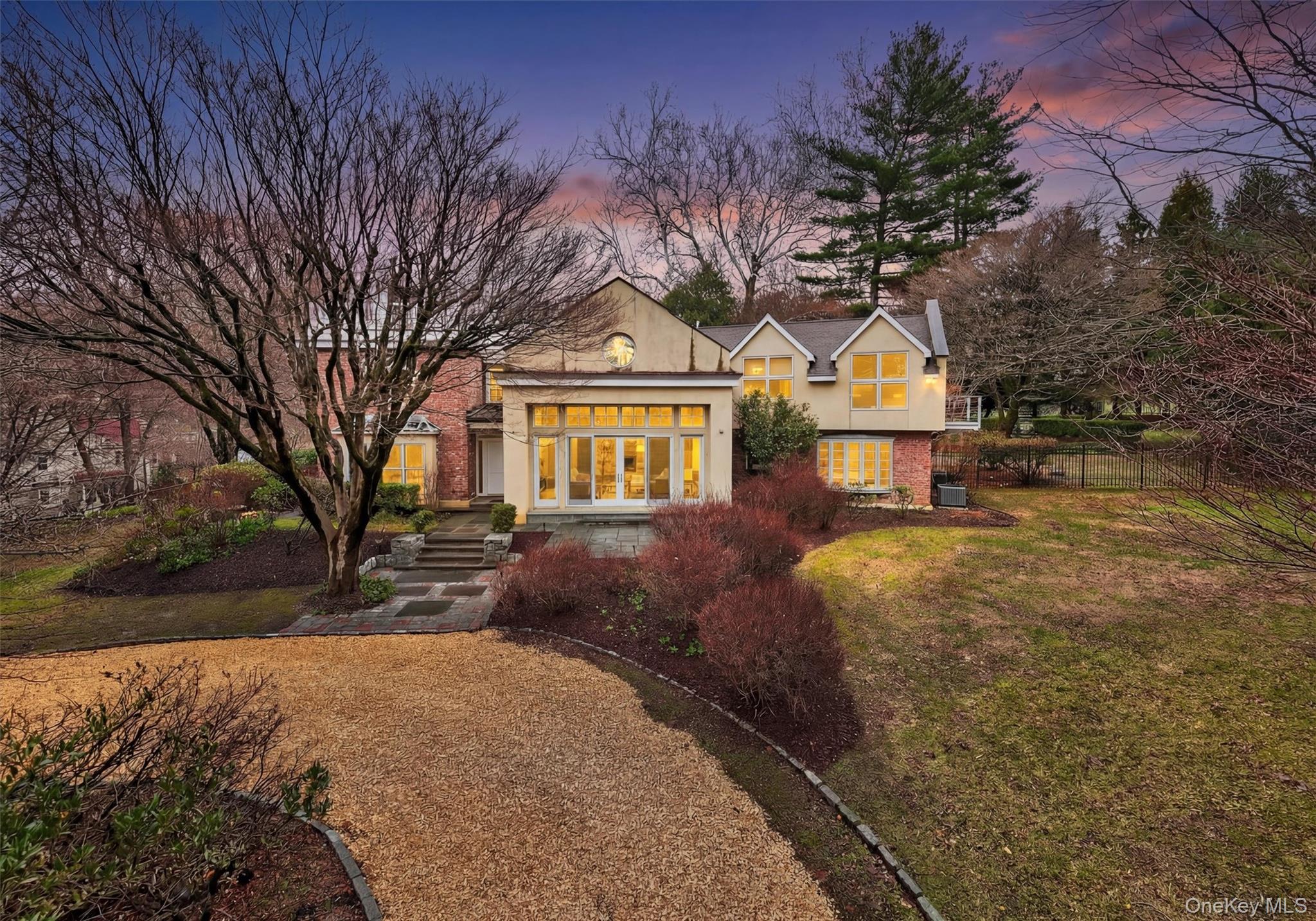 6 W Sunnyside Lane, Irvington, NY 10533