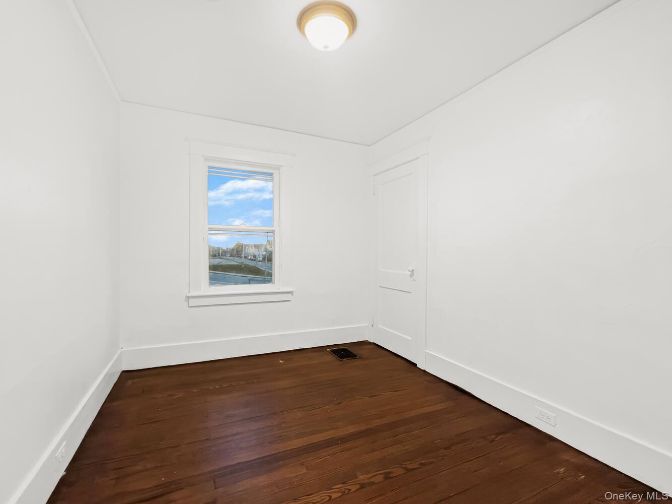 80 Prospect Avenue, Middletown, NY 10940