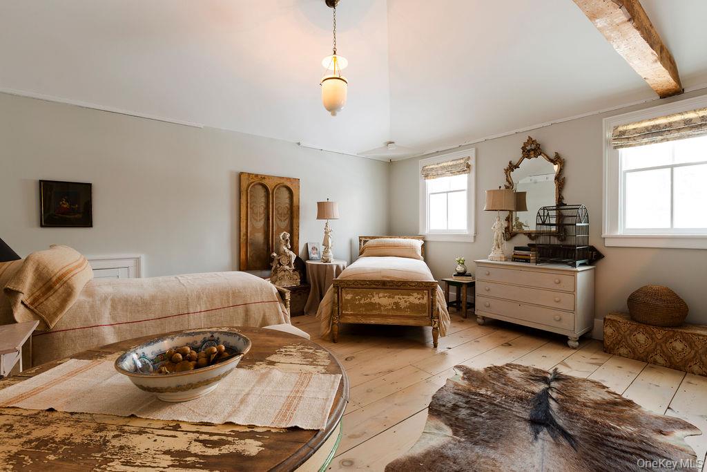 3705 Main Street, Stone Ridge, NY 12484