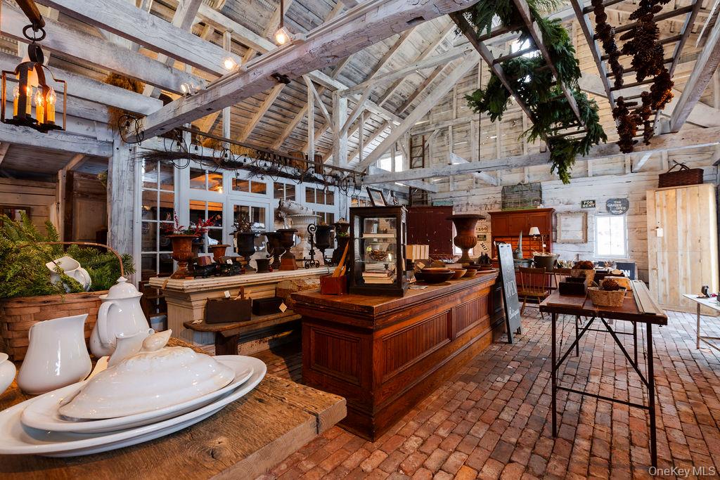 3705 Main Street, Stone Ridge, NY 12484