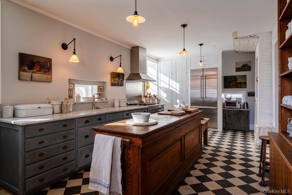 3705 Main Street, Stone Ridge, NY 12484