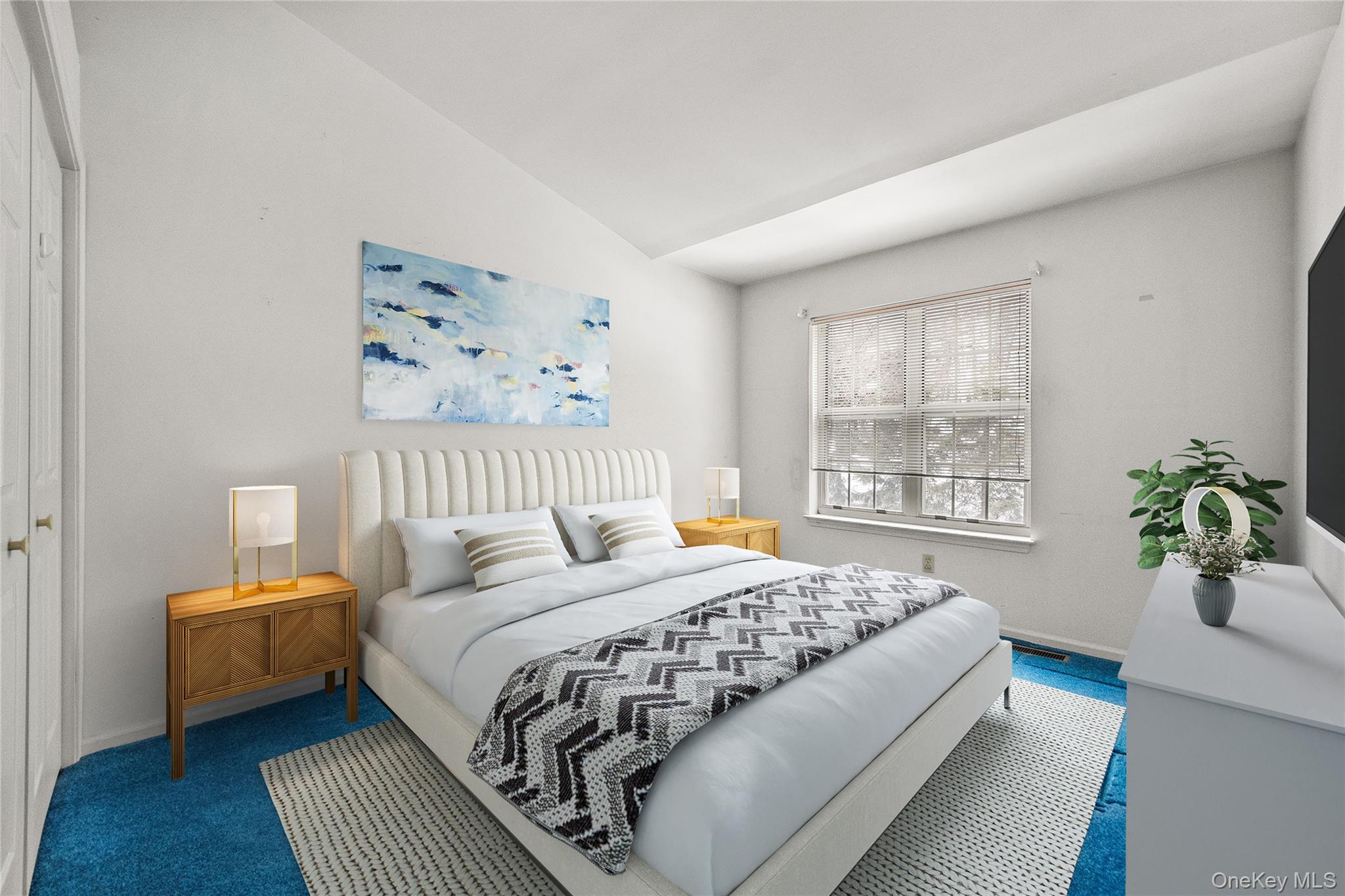 302 Pondside Drive, White Plains, NY 10607