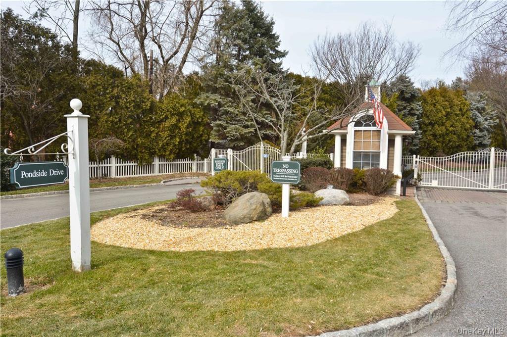 302 Pondside Drive, White Plains, NY 10607