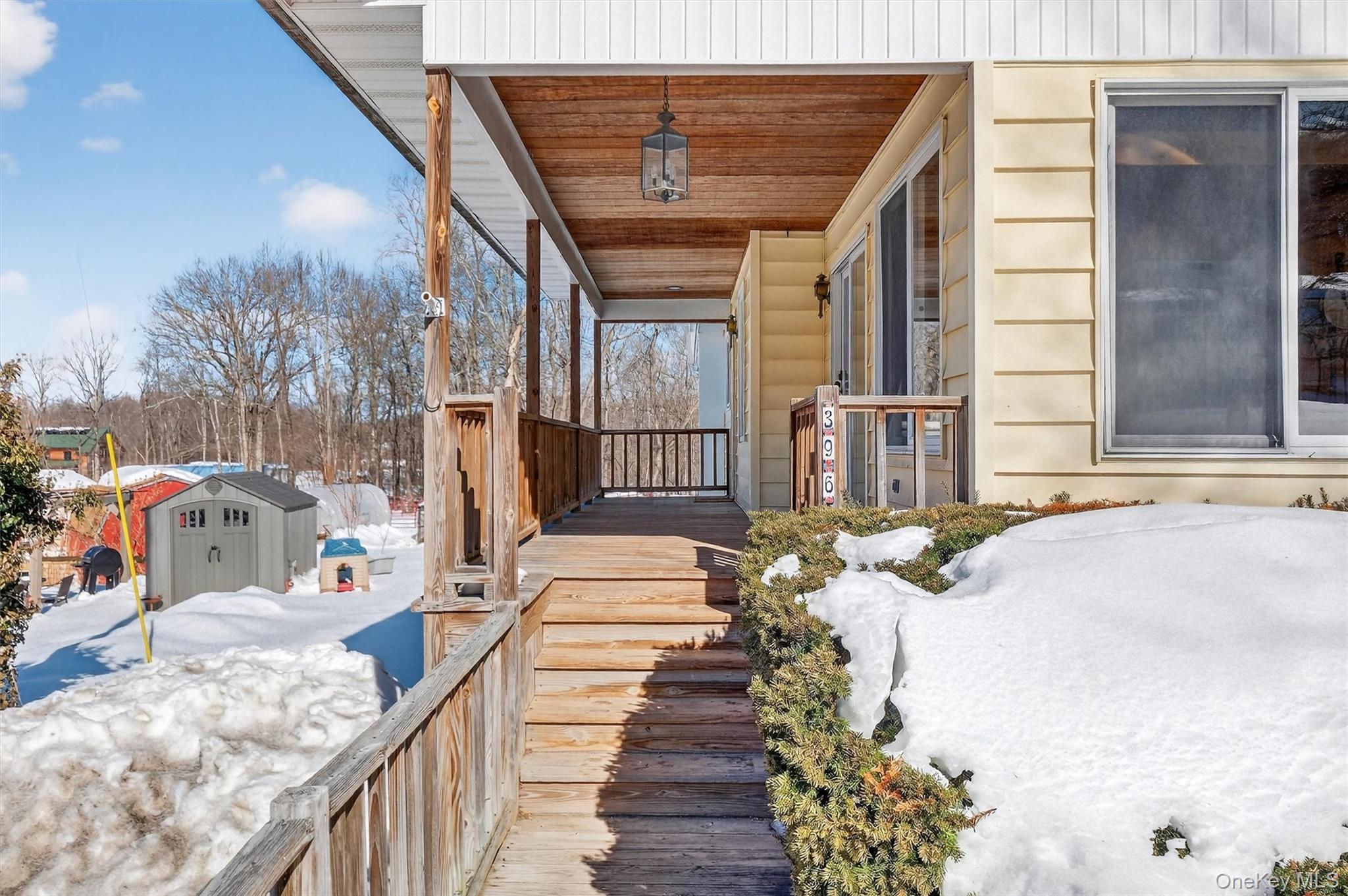 396 Crescent Avenue, Highland, NY 12528