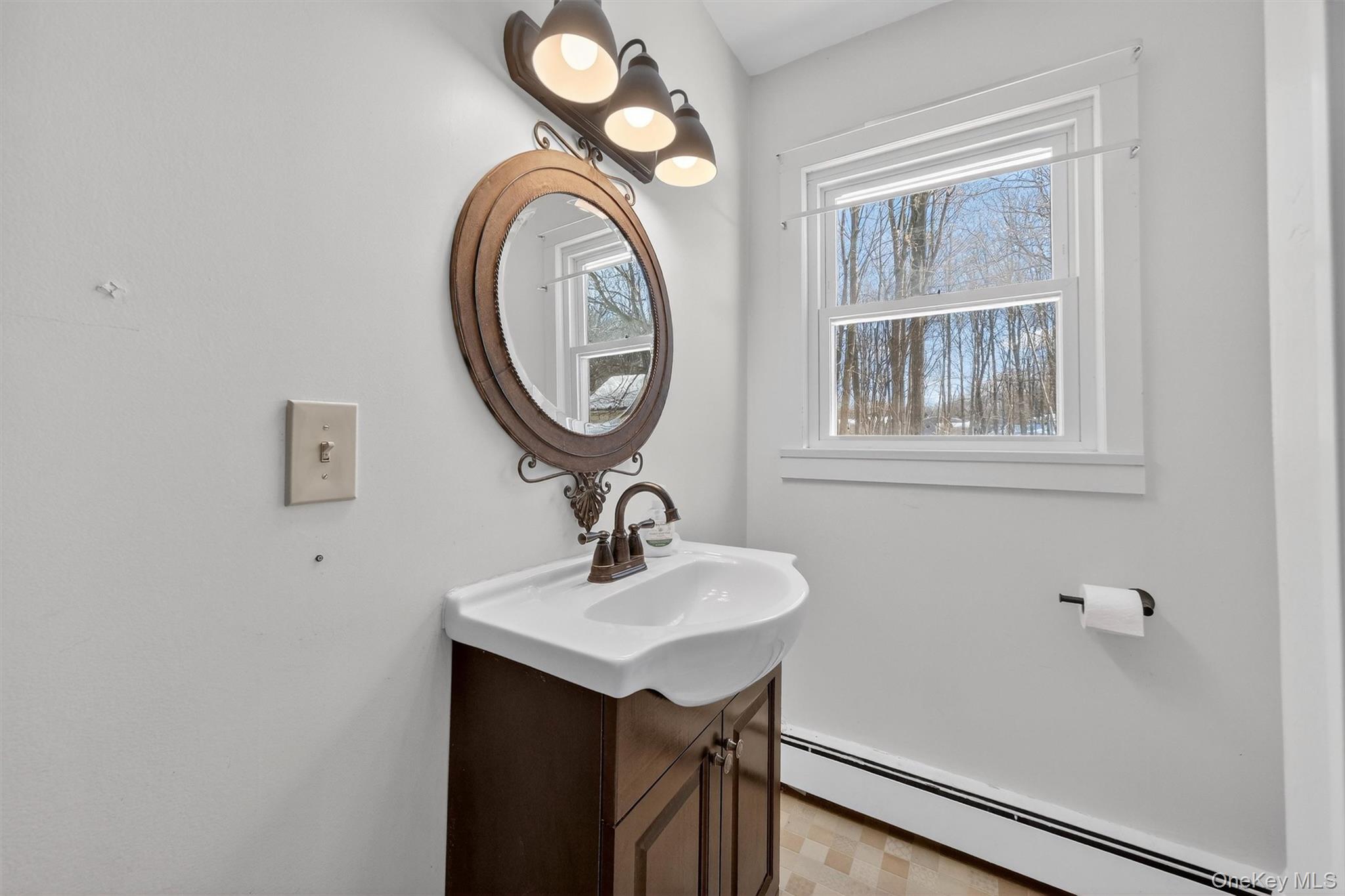 396 Crescent Avenue, Highland, NY 12528