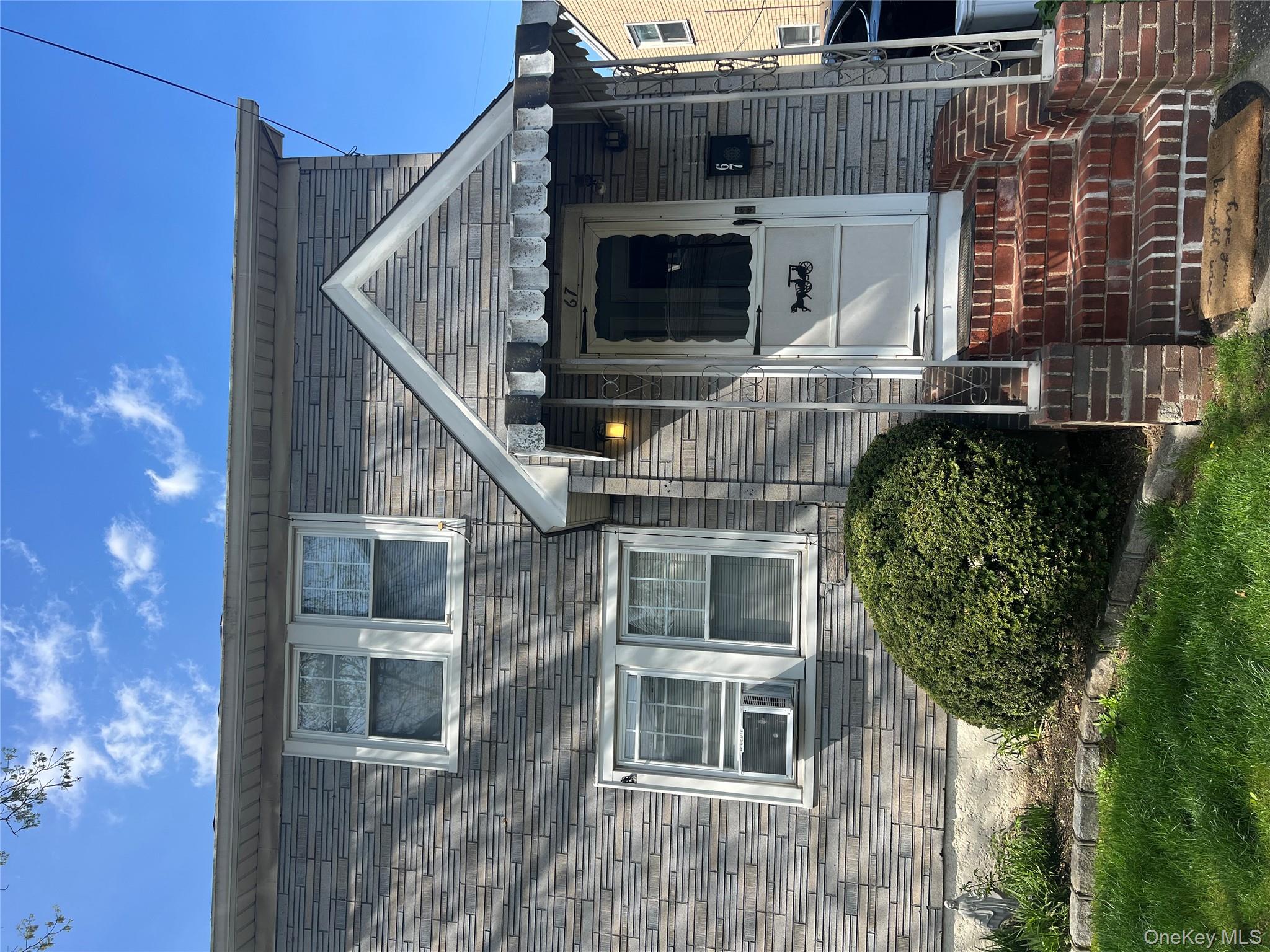 67 Madison Avenue, Westbury, NY 11590