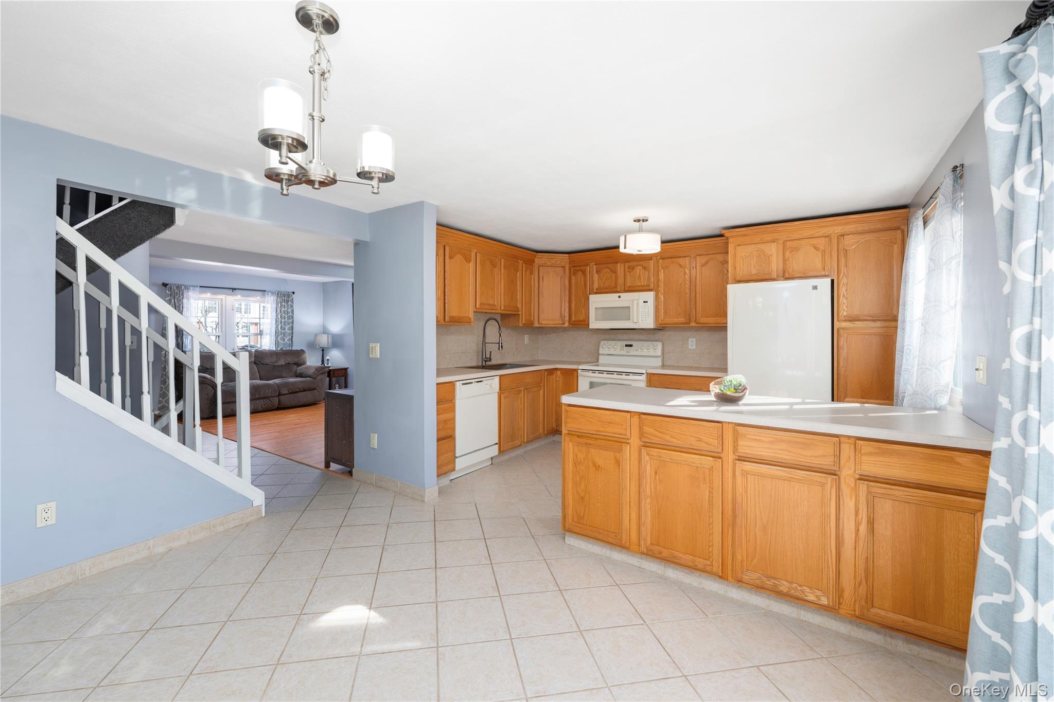 1506 Kings Way, Carmel, NY 10512