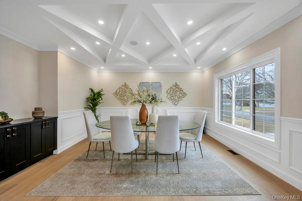 148 Meridian Road, Levittown, NY 11756