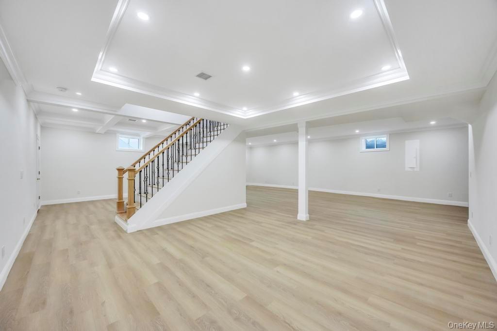 148 Meridian Road, Levittown, NY 11756