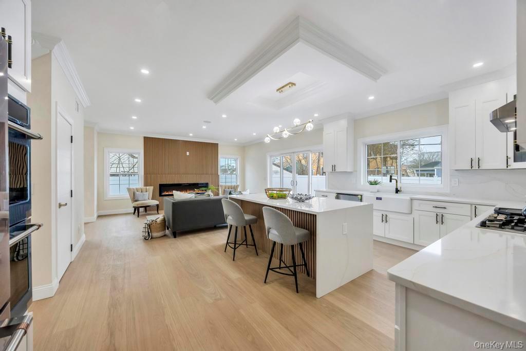 148 Meridian Road, Levittown, NY 11756