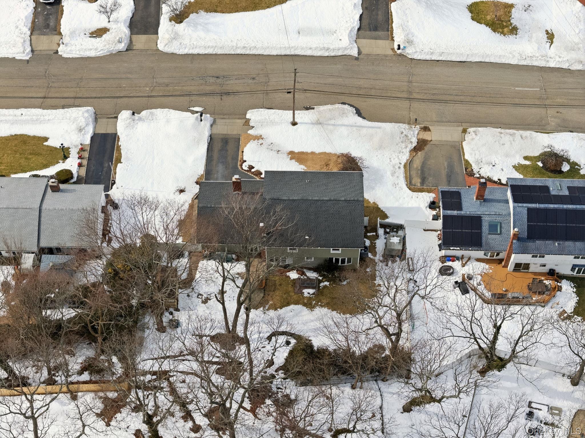 17 Soundway Drive, Rocky Point, NY 11778