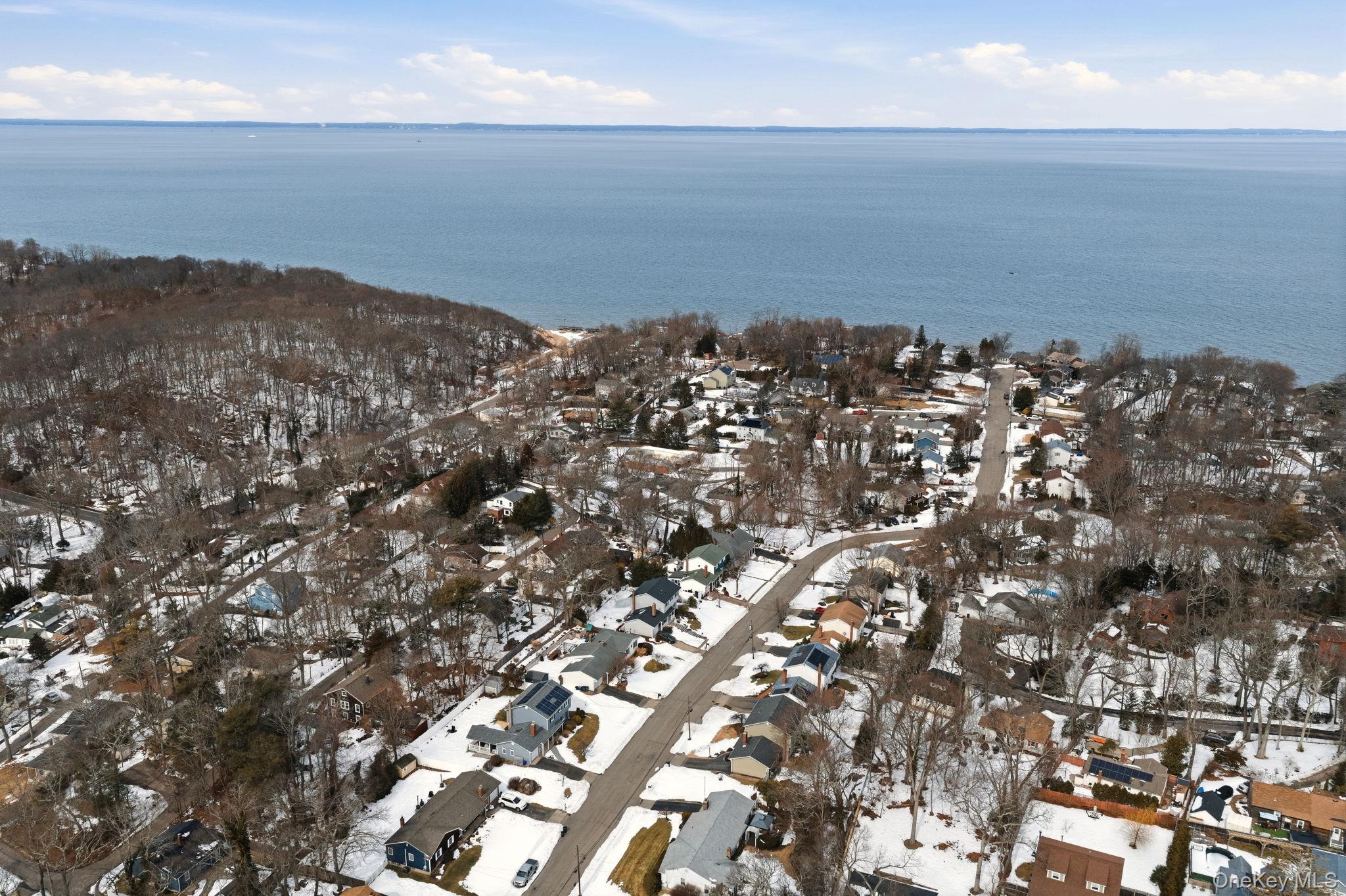 17 Soundway Drive, Rocky Point, NY 11778