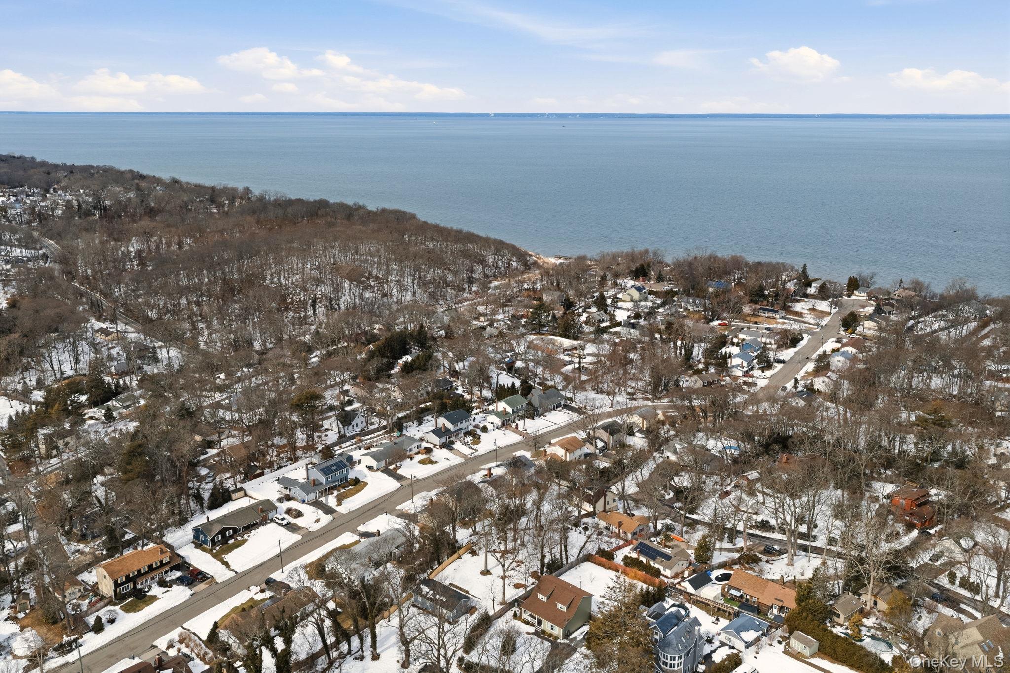 17 Soundway Drive, Rocky Point, NY 11778