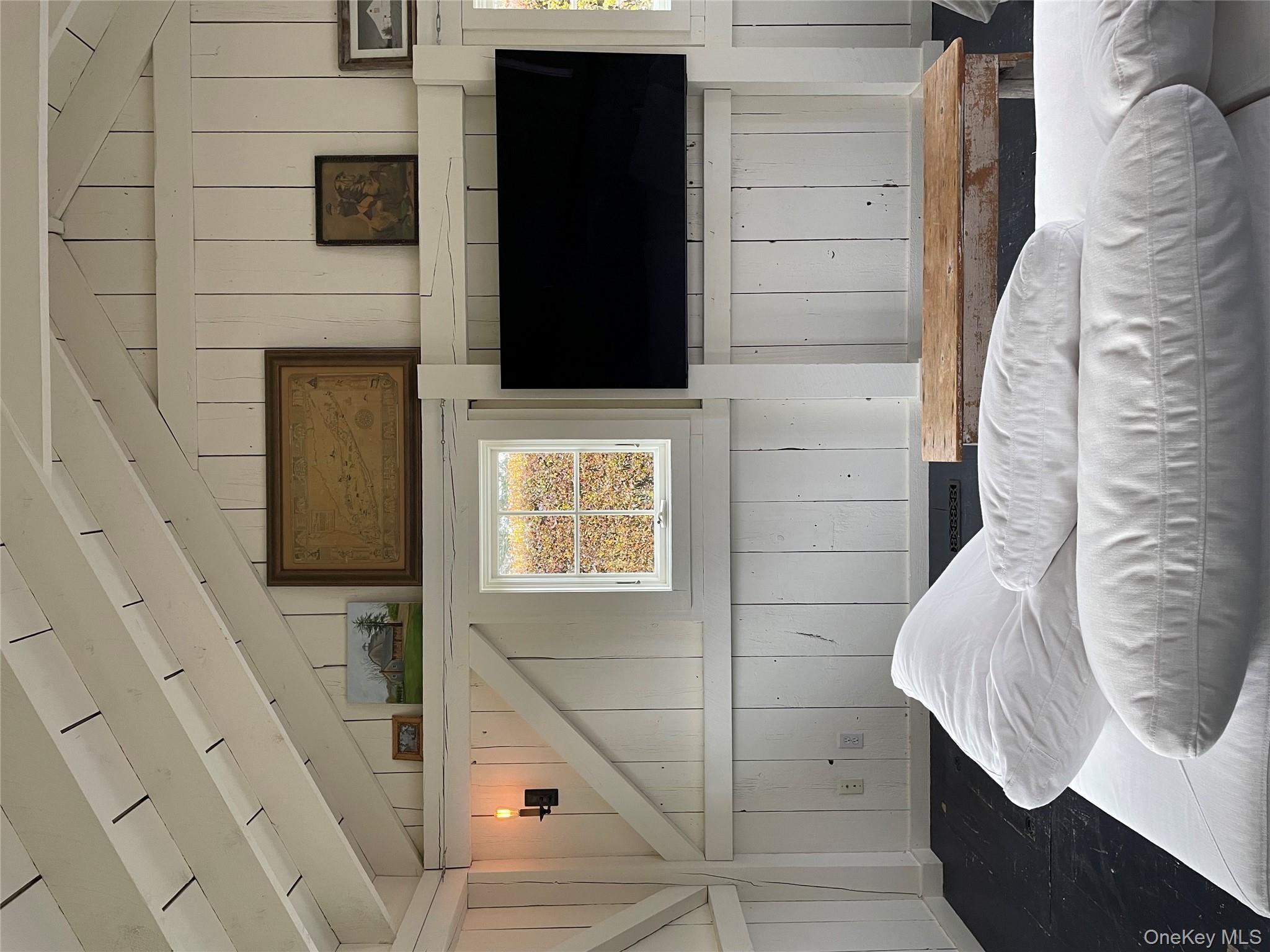 29500 Main Rd, Cutchogue, NY 11935