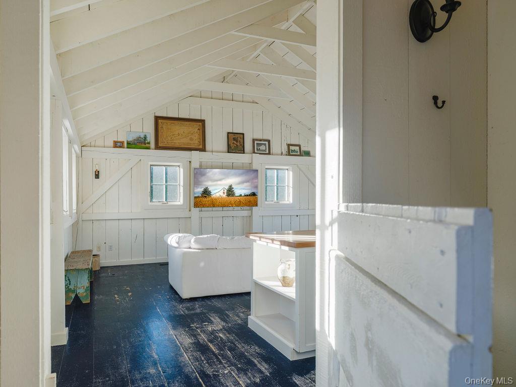 29500 Main Rd, Cutchogue, NY 11935