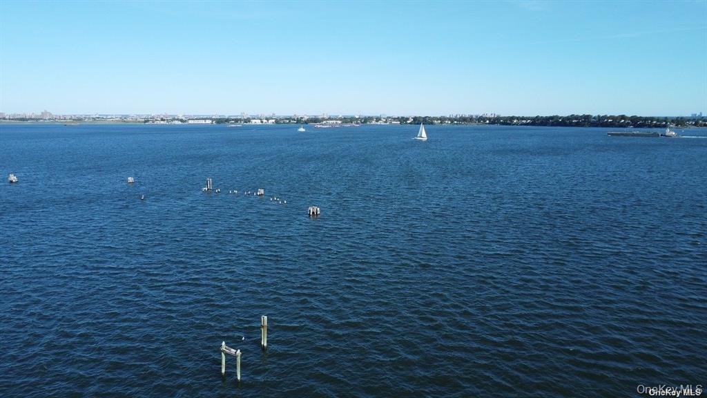 154-23 Riverside Drive # 10b, Whitestone, NY 11357