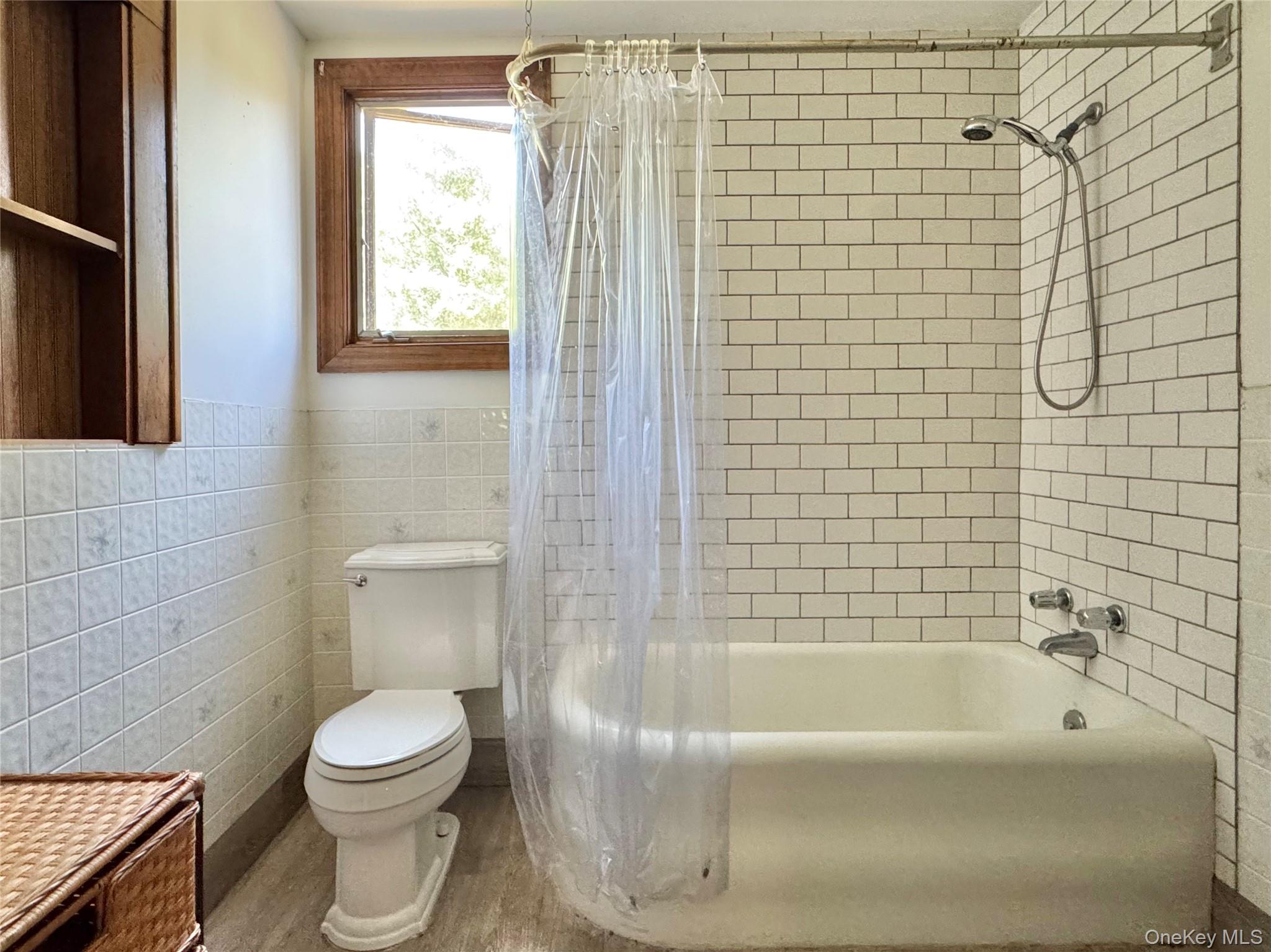 49 Mountain Avenue, Hillburn, NY 10931