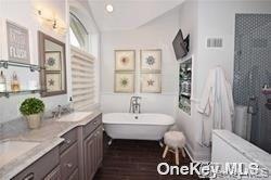 1051 Oceanfront # 7, Long Beach, NY 11561