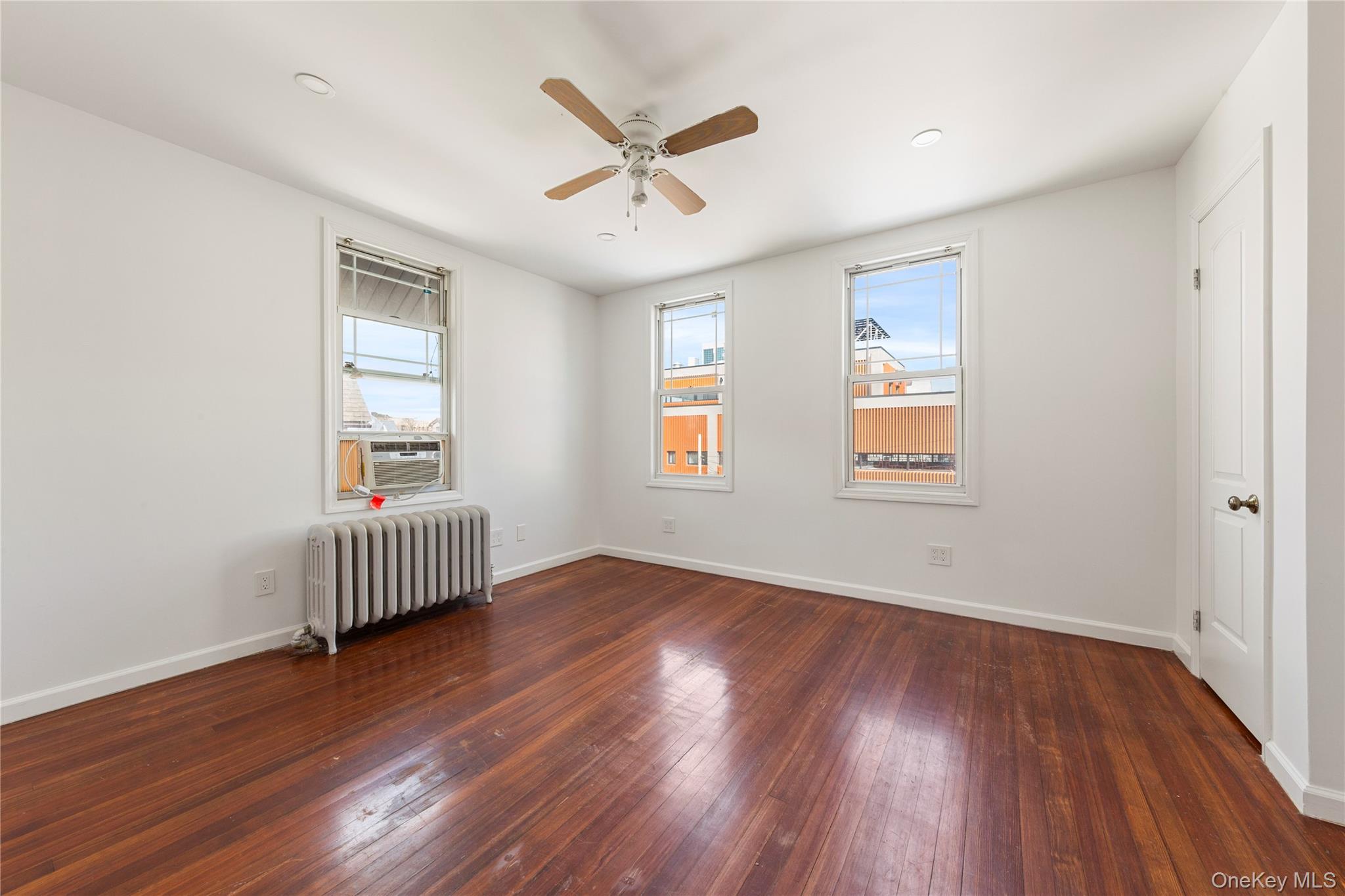 154-09 35th Avenue, Flushing, NY 11354