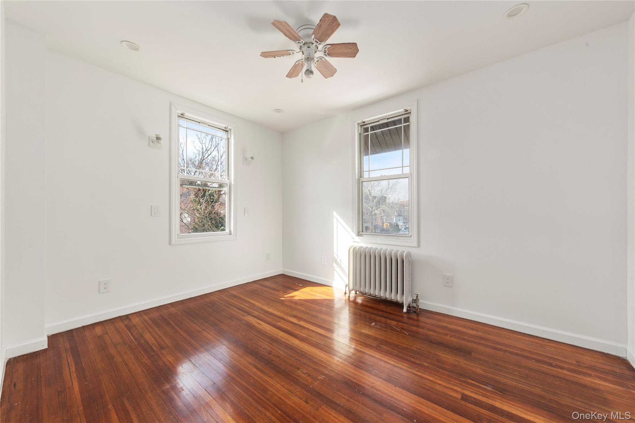 154-09 35th Avenue, Flushing, NY 11354