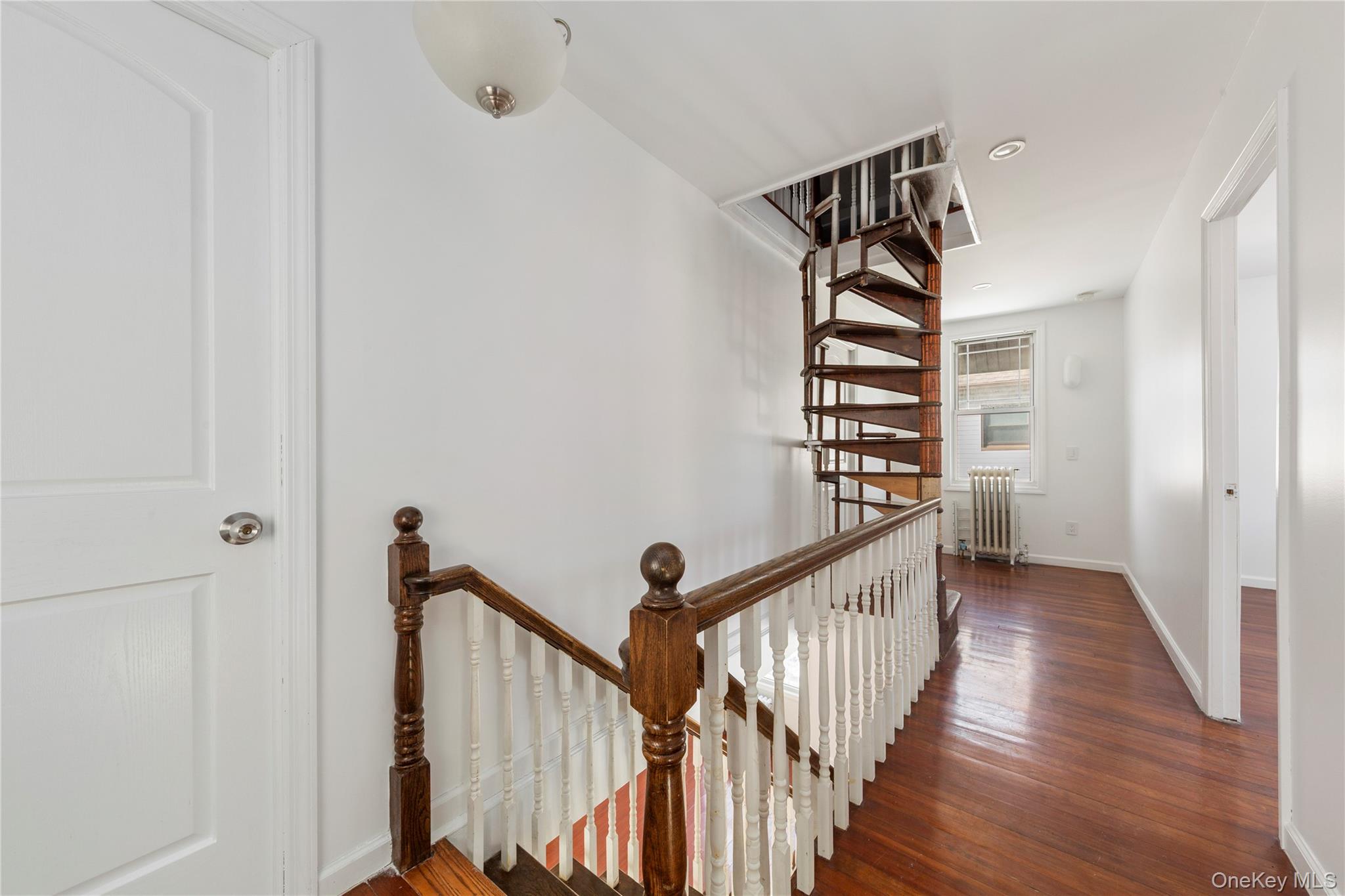 154-09 35th Avenue, Flushing, NY 11354