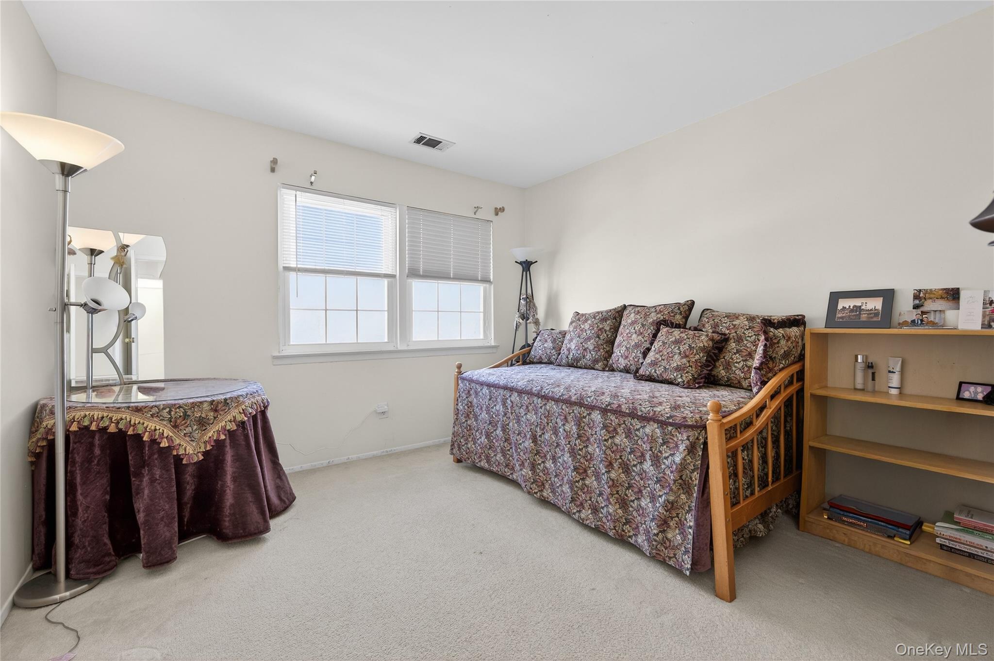 109 Glen Way, Syosset, NY 11791