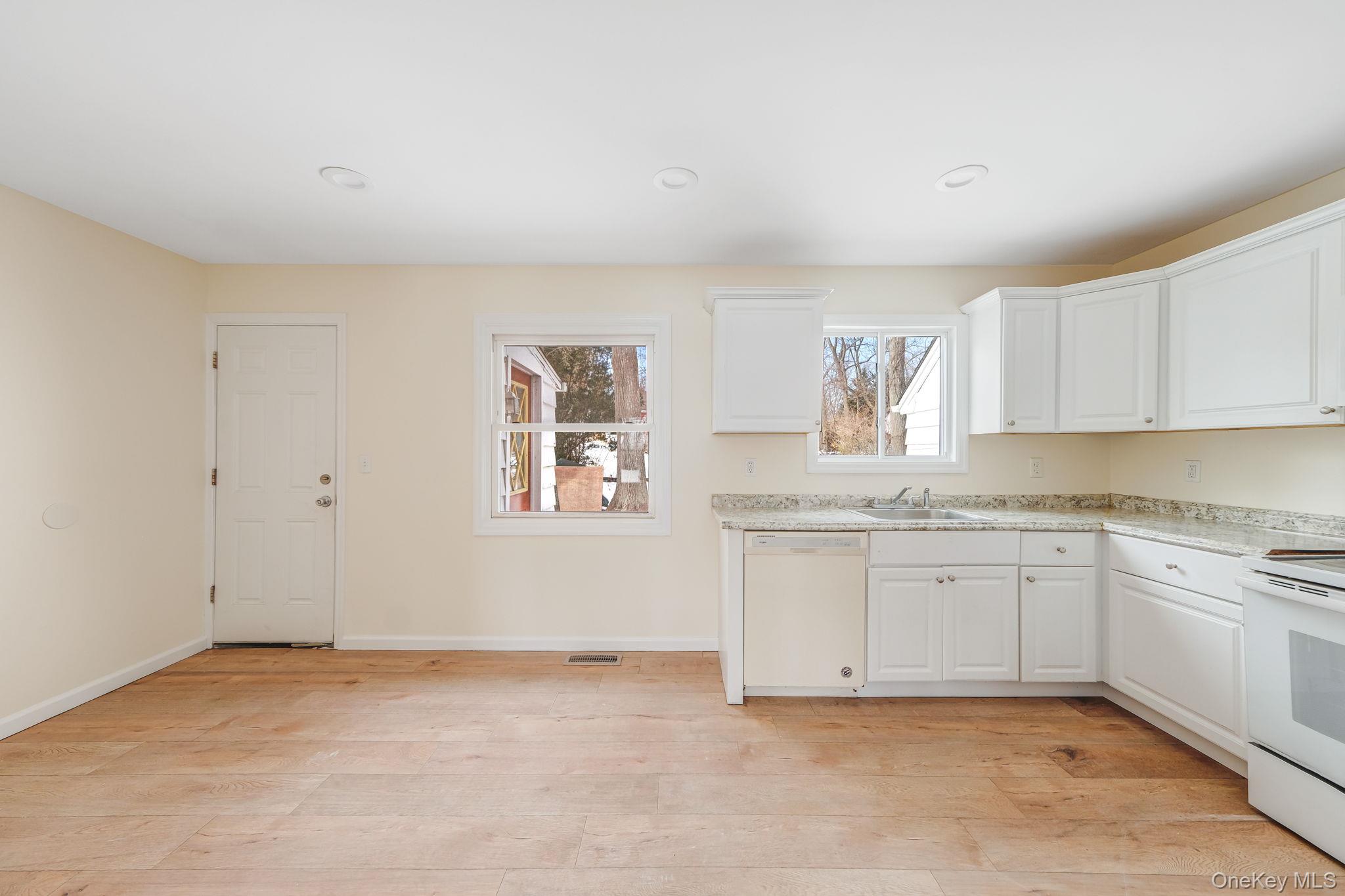 22 Overbrook Street, Riverhead, NY 11901