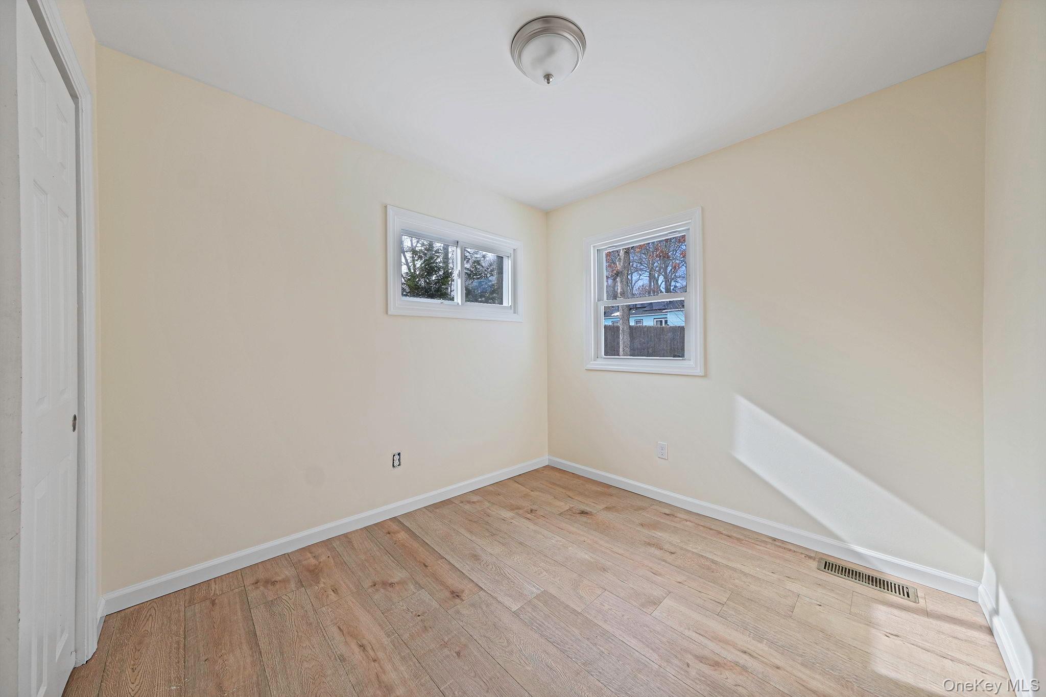 22 Overbrook Street, Riverhead, NY 11901