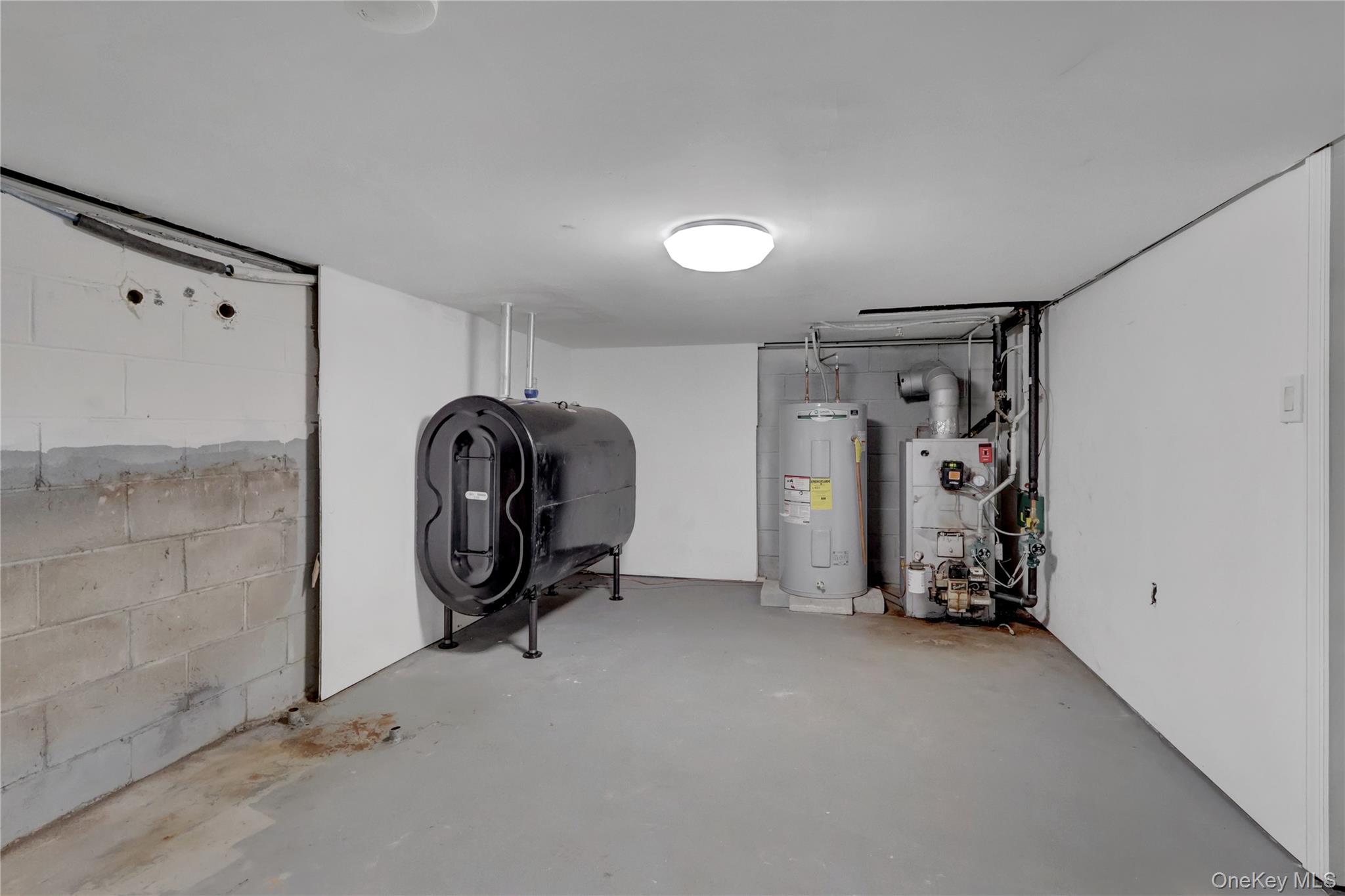 57 Middle Island Road, Medford, NY 11763