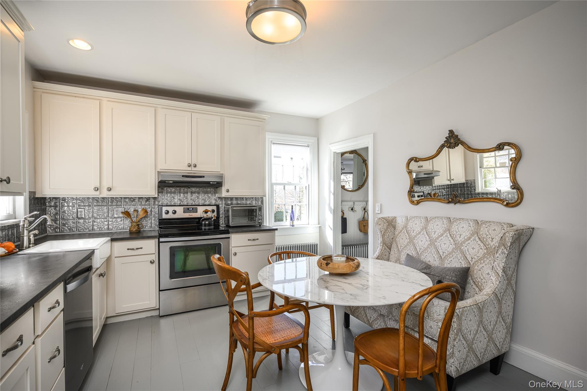 44 Merrit Avenue, Millbrook, NY 12545