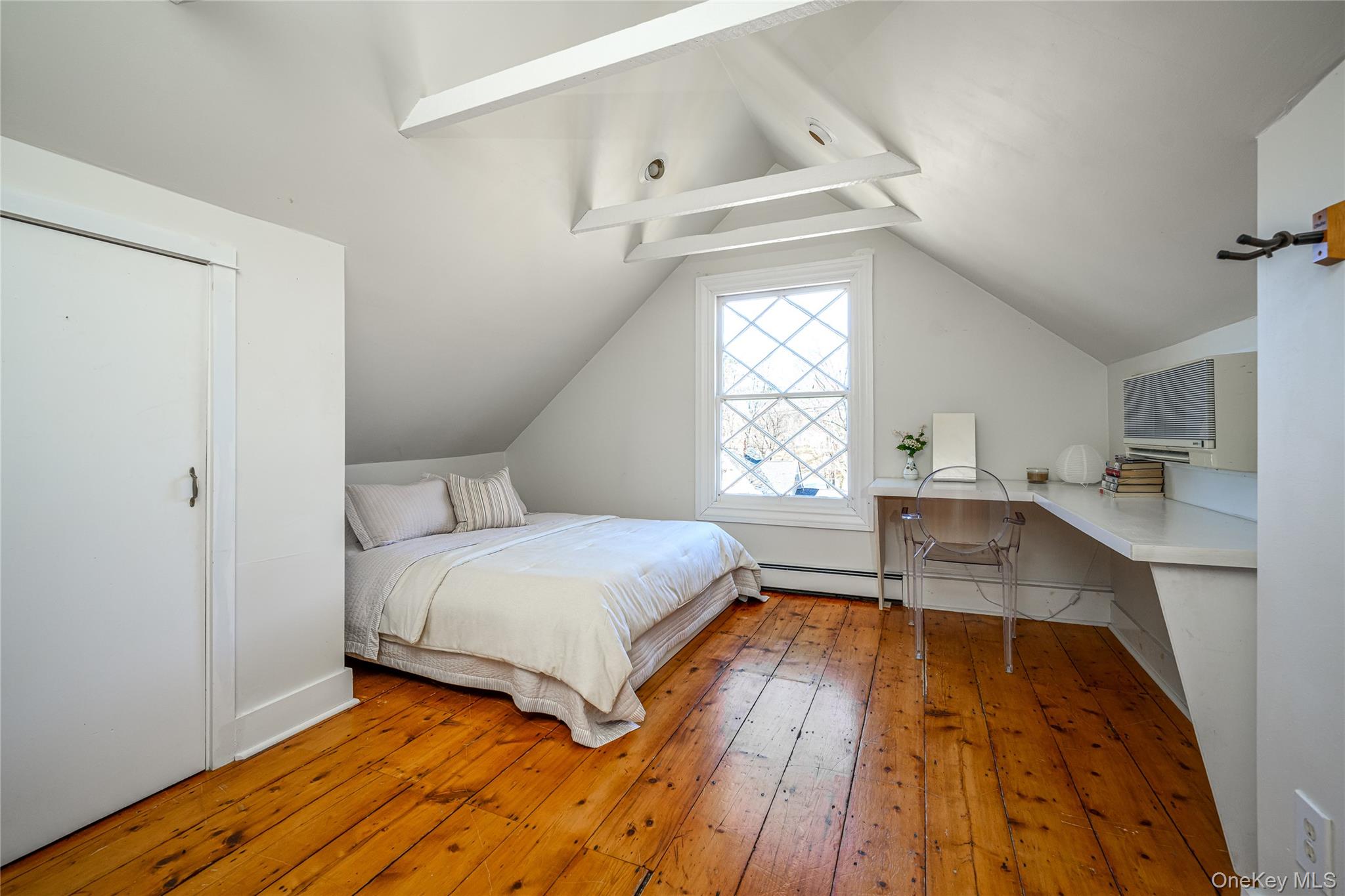 44 Merrit Avenue, Millbrook, NY 12545