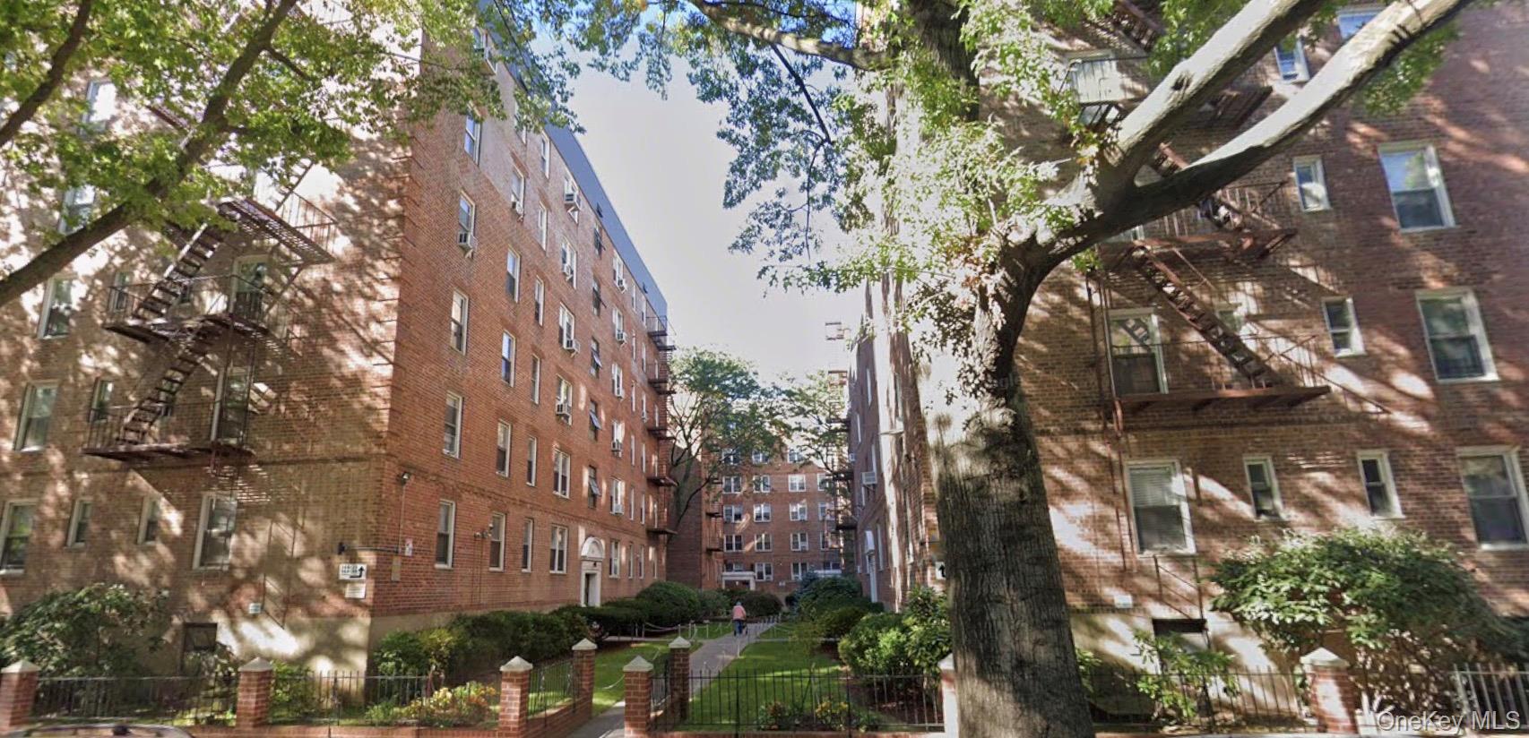 144-35 Sanford Avenue # 2C, Flushing, NY 11355