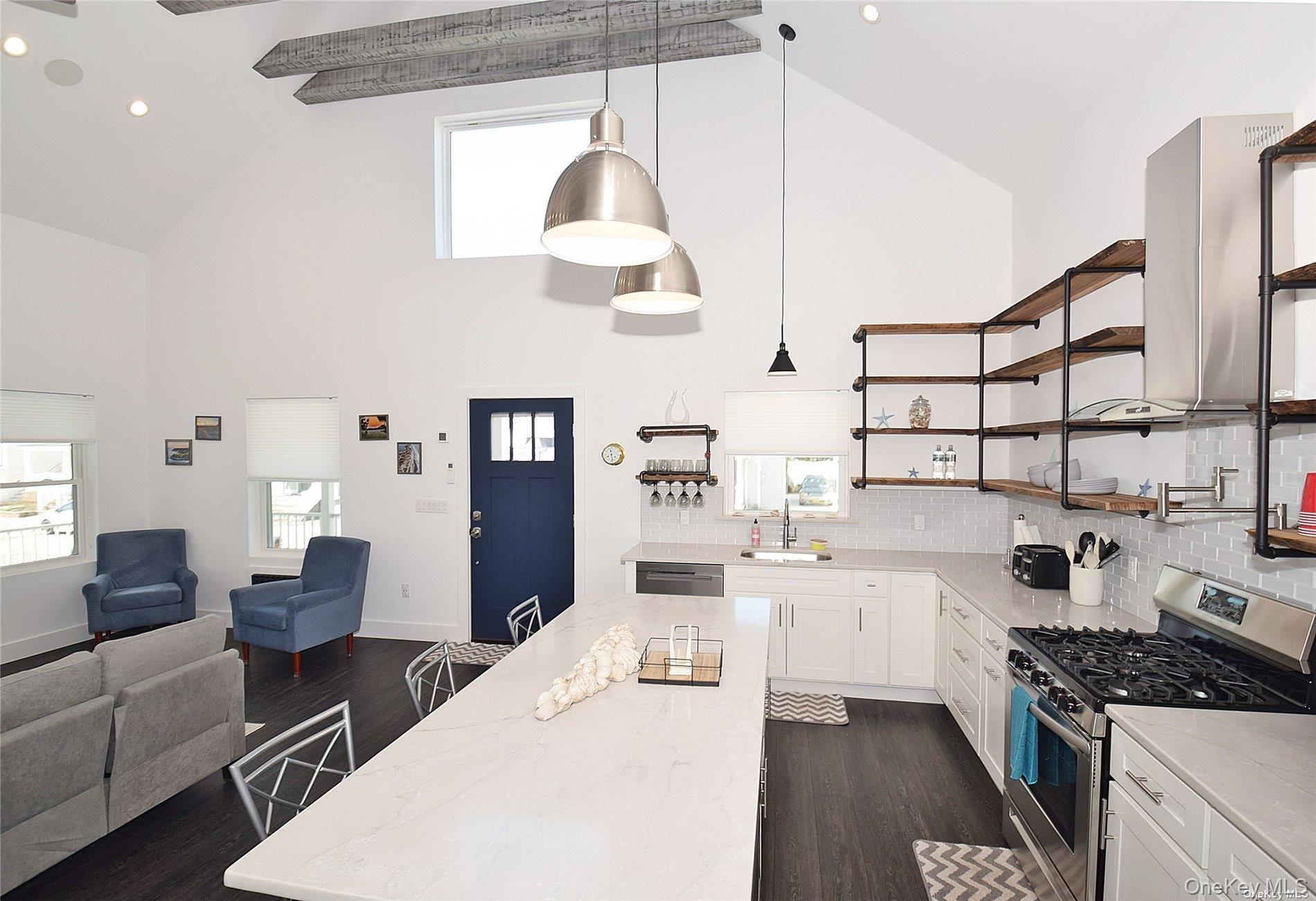 68 Daytona Street, Atlantic Beach, NY 11509