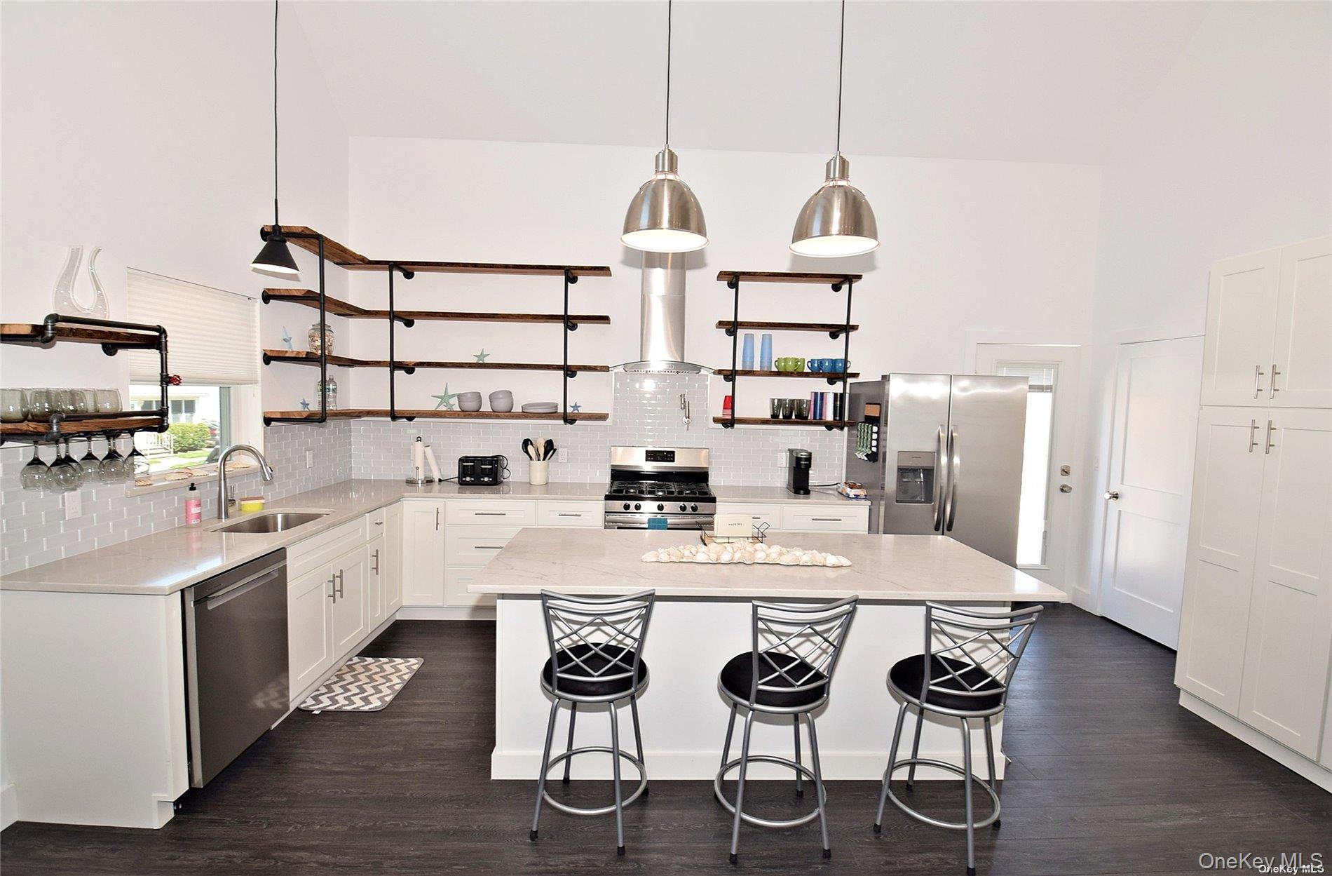 68 Daytona Street, Atlantic Beach, NY 11509