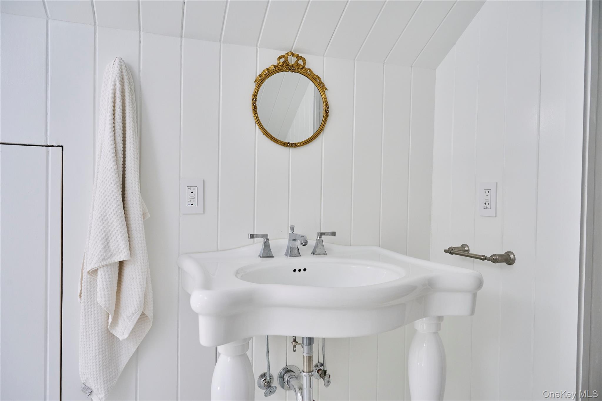 41 Seelbach Lane, Staatsburg, NY 12580