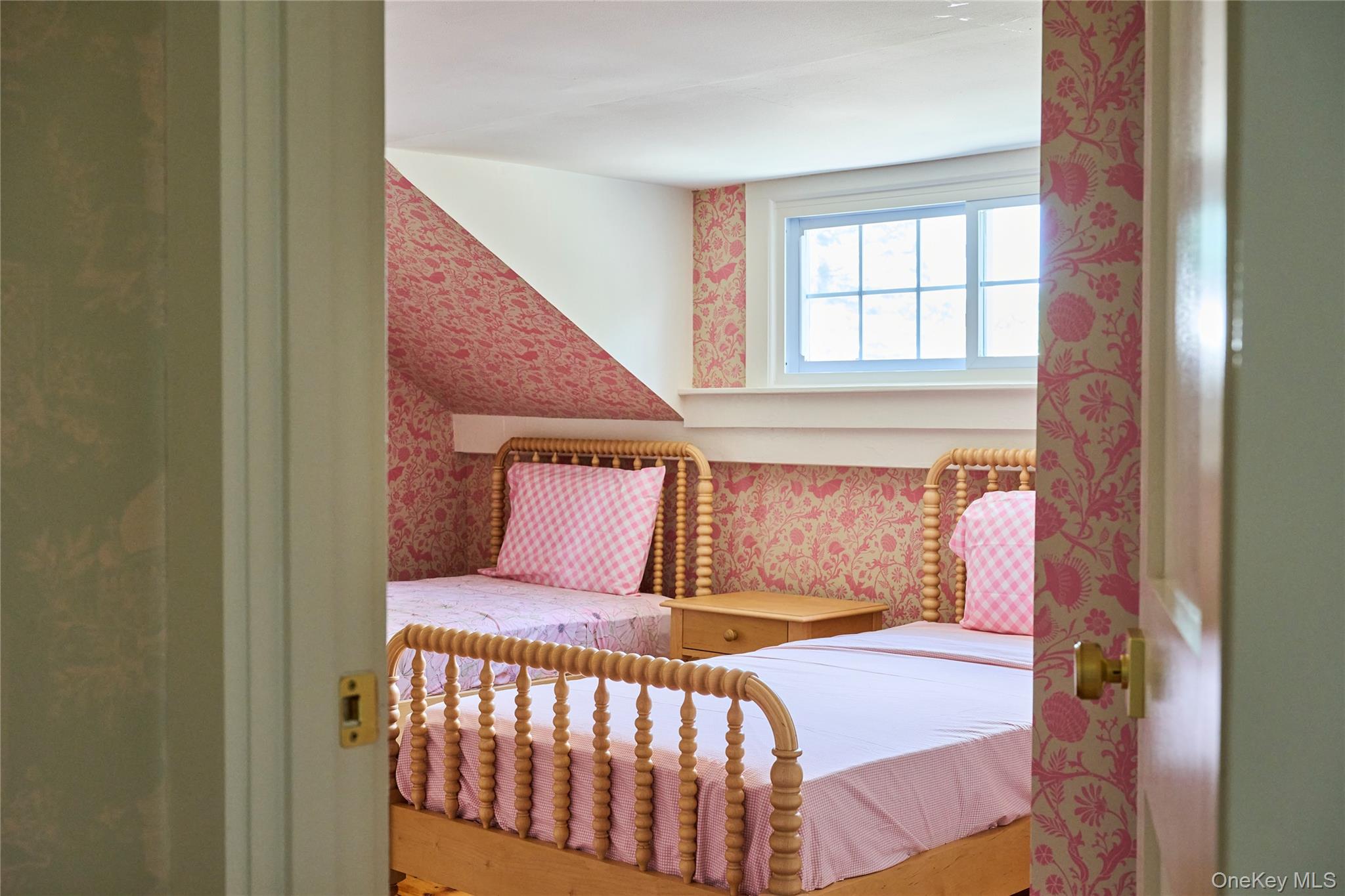 41 Seelbach Lane, Staatsburg, NY 12580