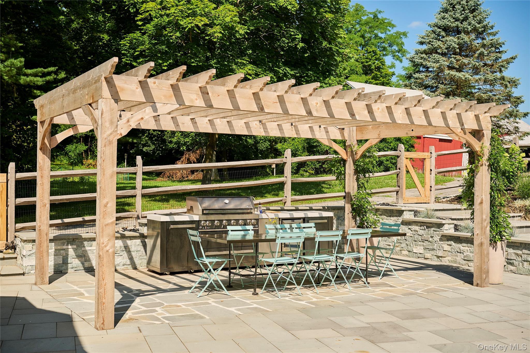 41 Seelbach Lane, Staatsburg, NY 12580