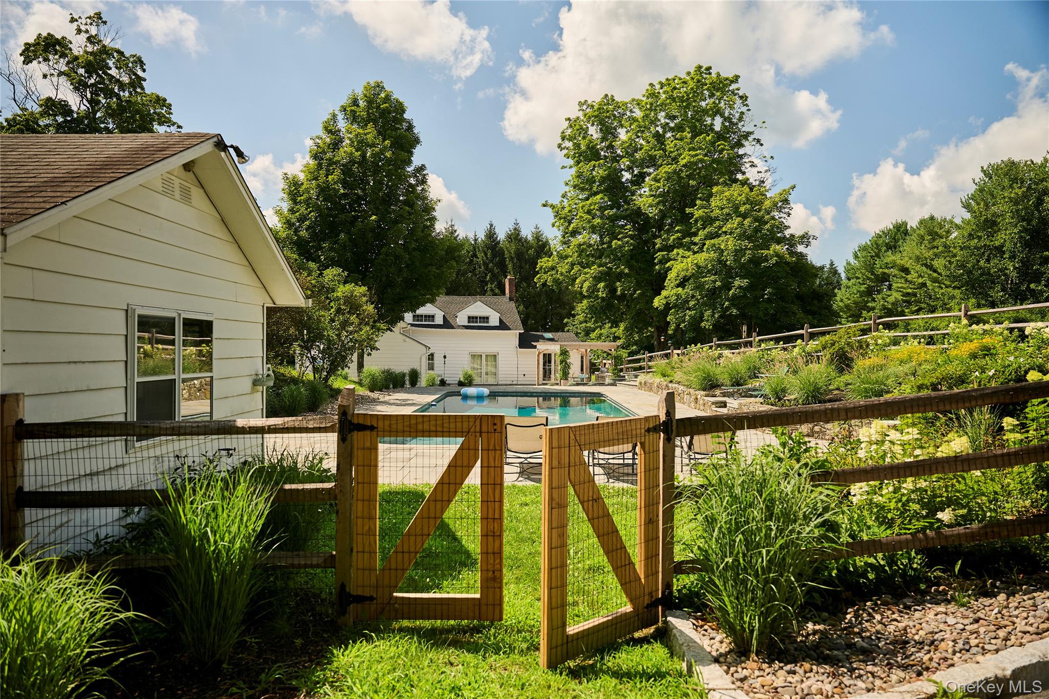 41 Seelbach Lane, Staatsburg, NY 12580