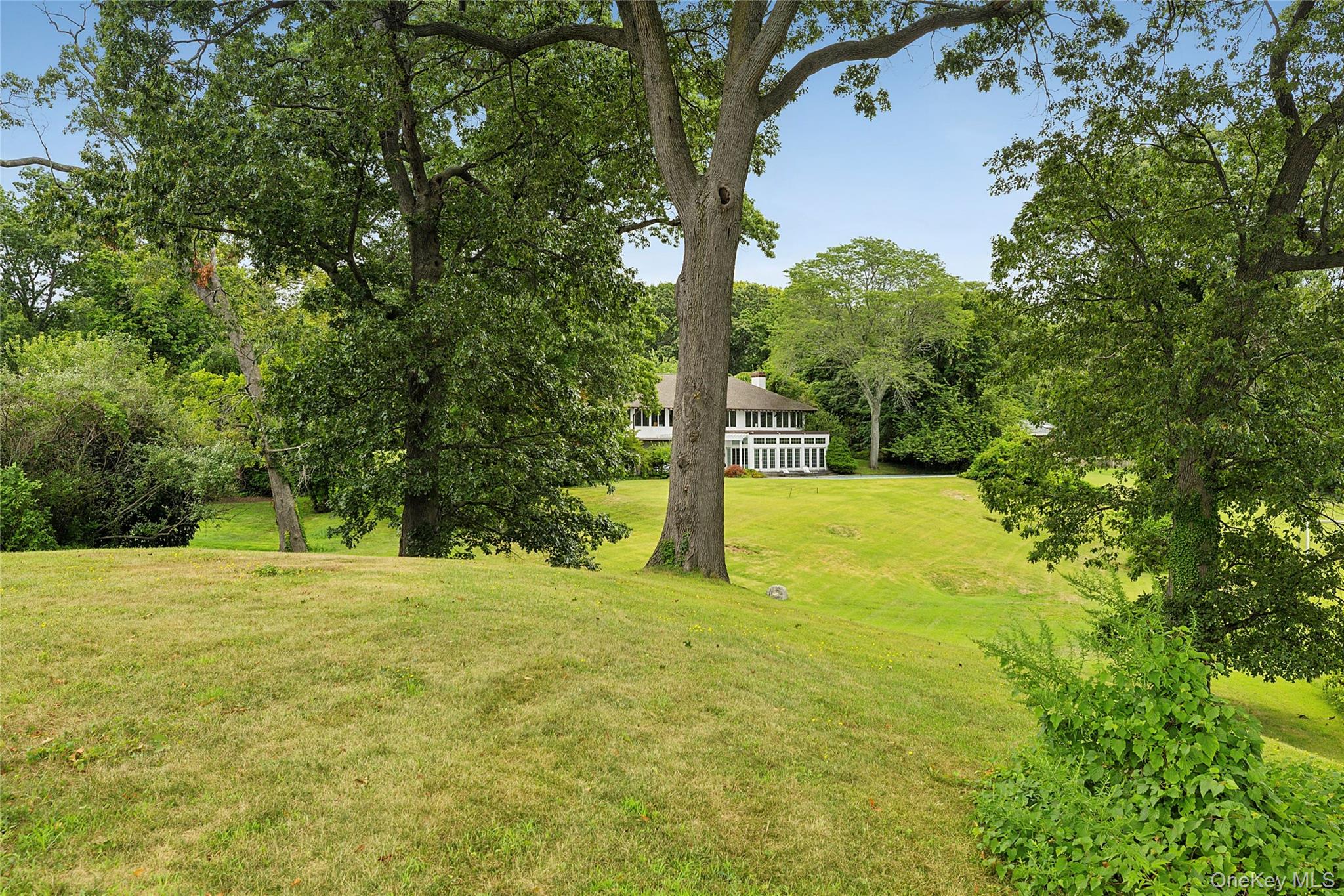 45 Cedar Lane, Port Washington, NY 11050