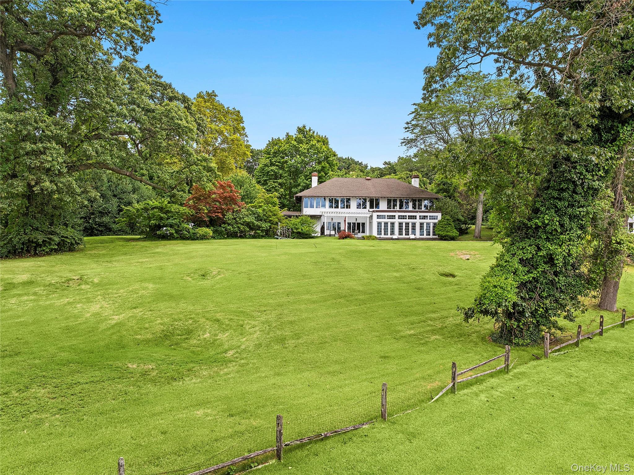 45 Cedar Lane, Port Washington, NY 11050