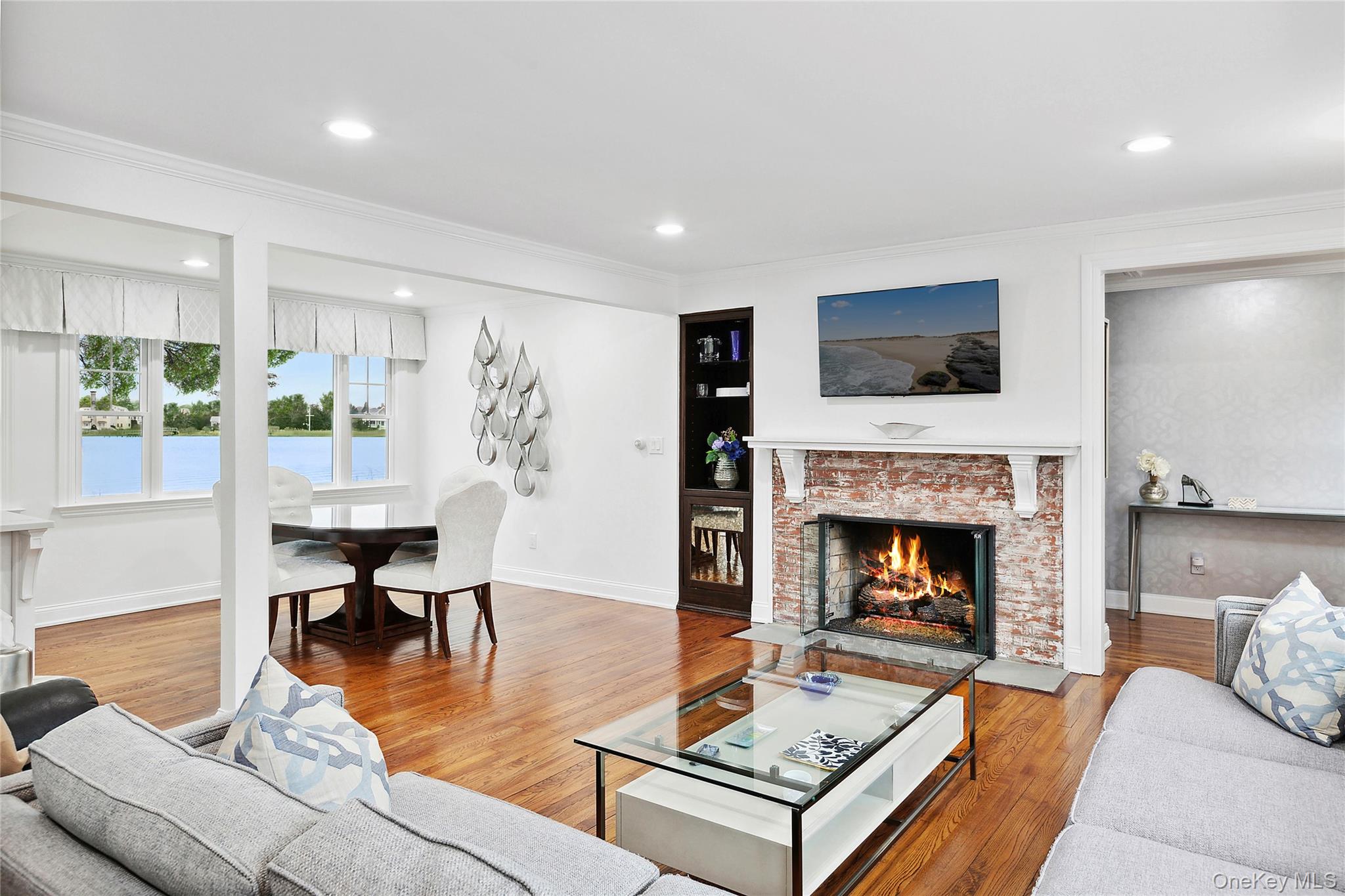 65 Shore Road, Westhampton, NY 11977