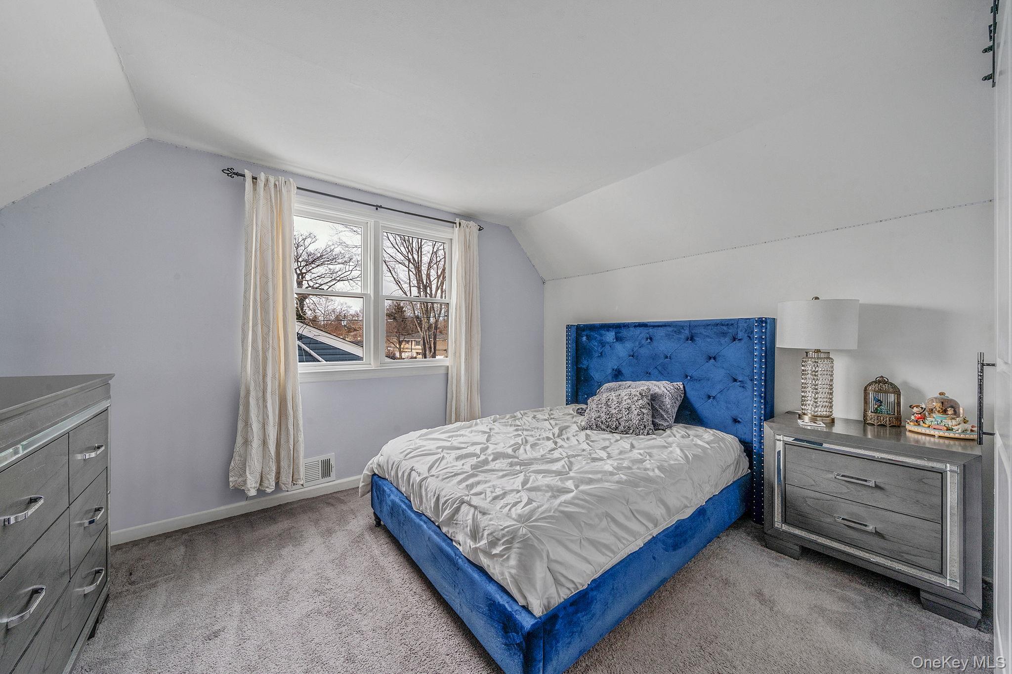 24 Lantern Street, Huntington, NY 11743