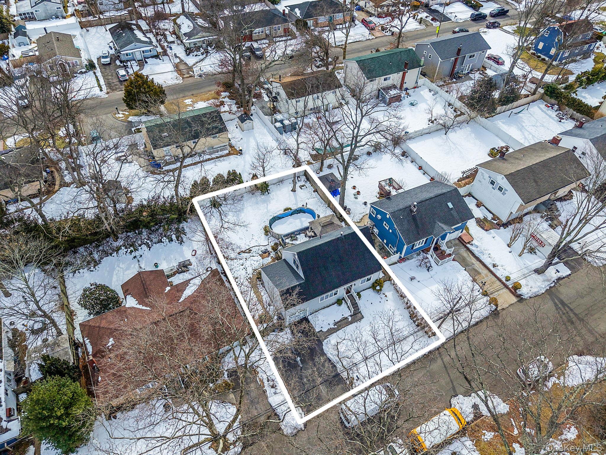 24 Lantern Street, Huntington, NY 11743