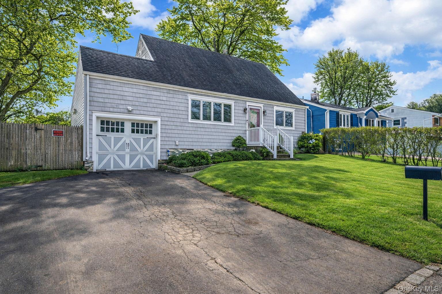 24 Lantern Street, Huntington, NY 11743