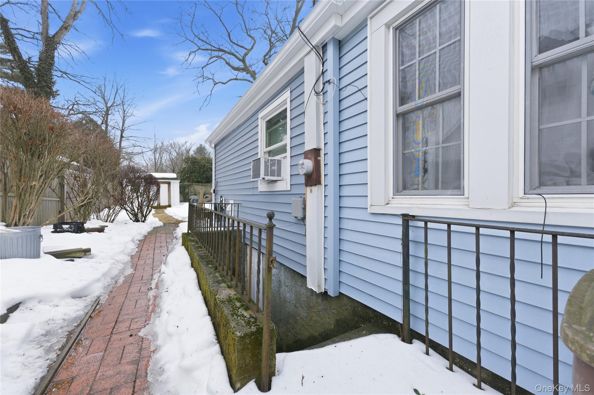 20 Bristol Street, Huntington, NY 11743