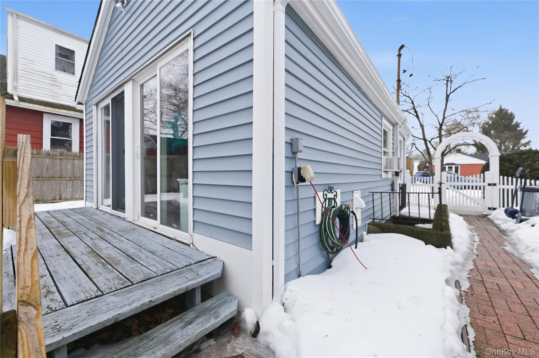 20 Bristol Street, Huntington, NY 11743